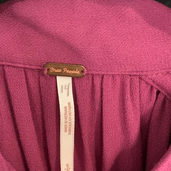 Free people Raspberry Pink Little Bit Of Love Lace Shoulder Ruffle Blouse - Picture 11 of 13